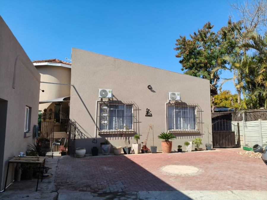 3 Bedroom Property for Sale in Bodorp North West